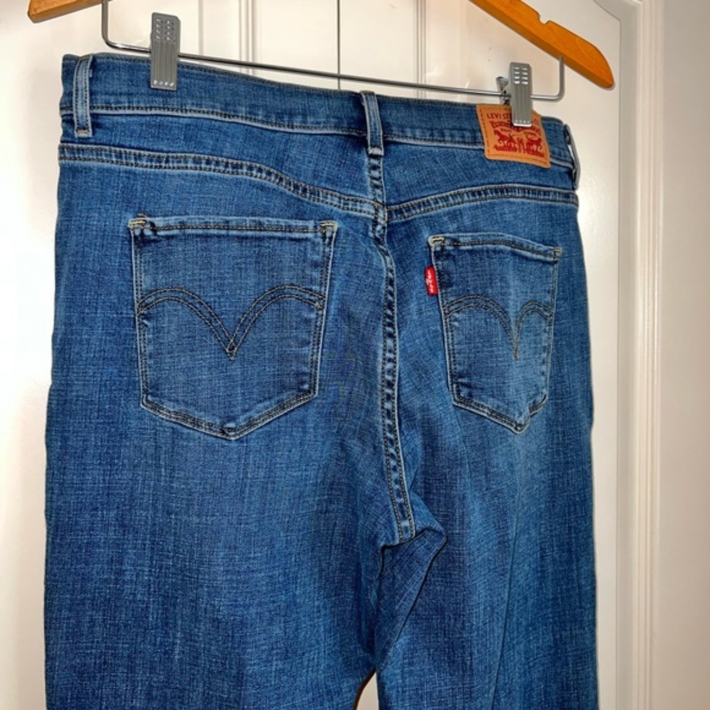 Levi’s Women’s Classic Boot size 30 Blue Denim Pre loved and in great condition - Picture 7 of 9